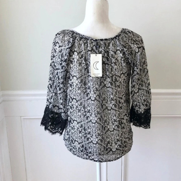 Crescent Stitch Fix Printed Blouse w Lace NWT S - Picture 3 of 8